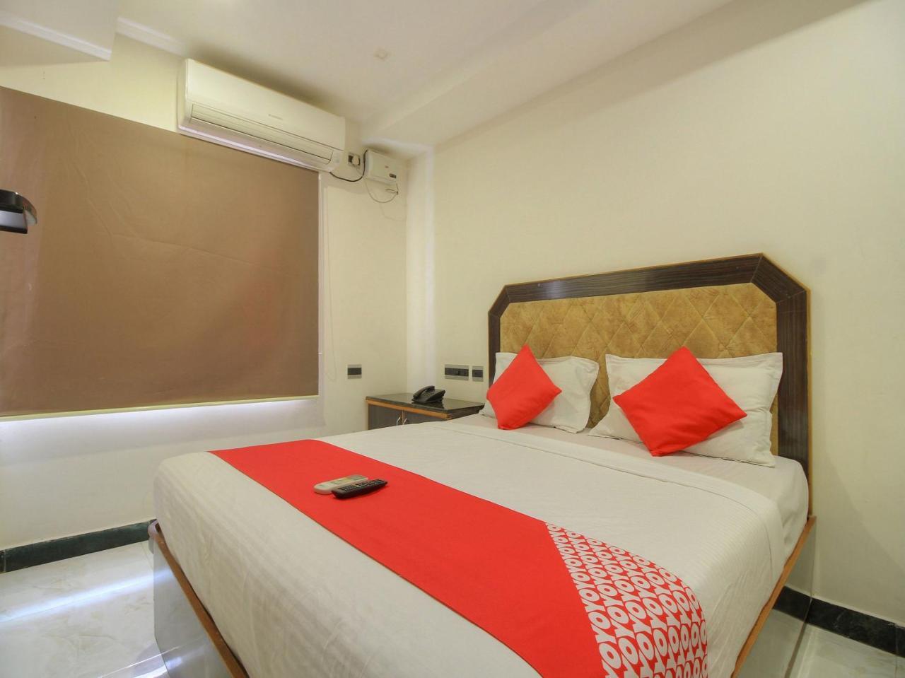 Oyo 15948 Hotel Srees Tiruchirappalli Exteriör bild