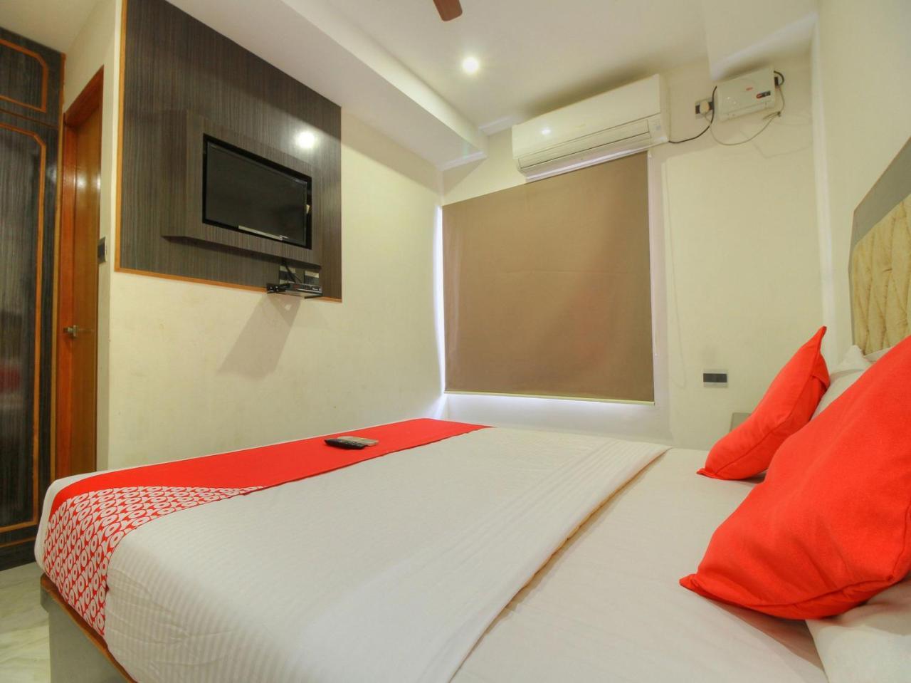 Oyo 15948 Hotel Srees Tiruchirappalli Exteriör bild