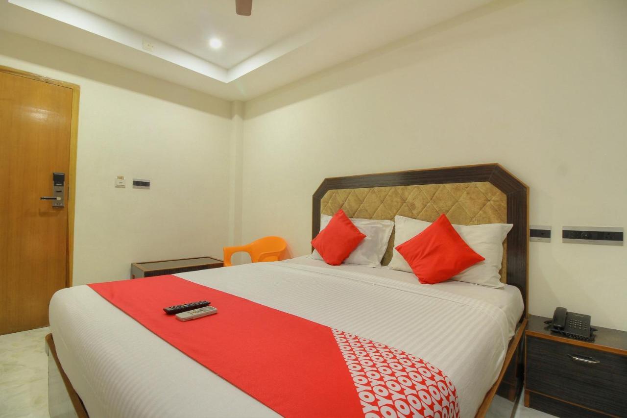 Oyo 15948 Hotel Srees Tiruchirappalli Exteriör bild